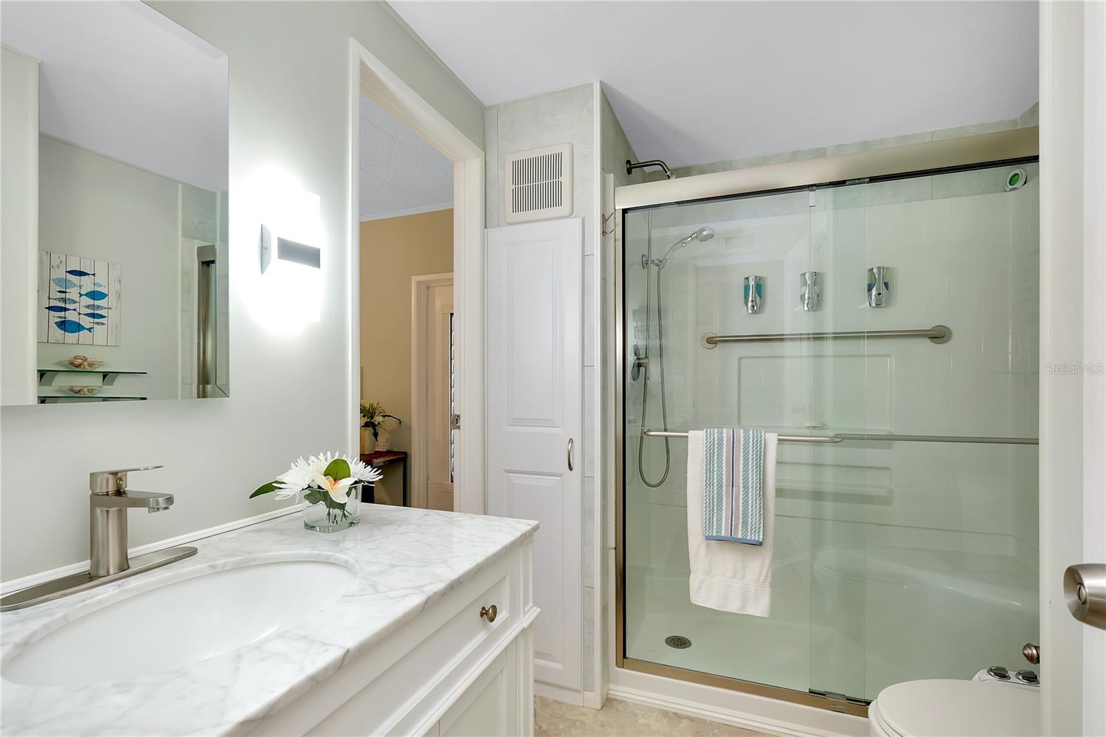 VENICE ISLE - Residential