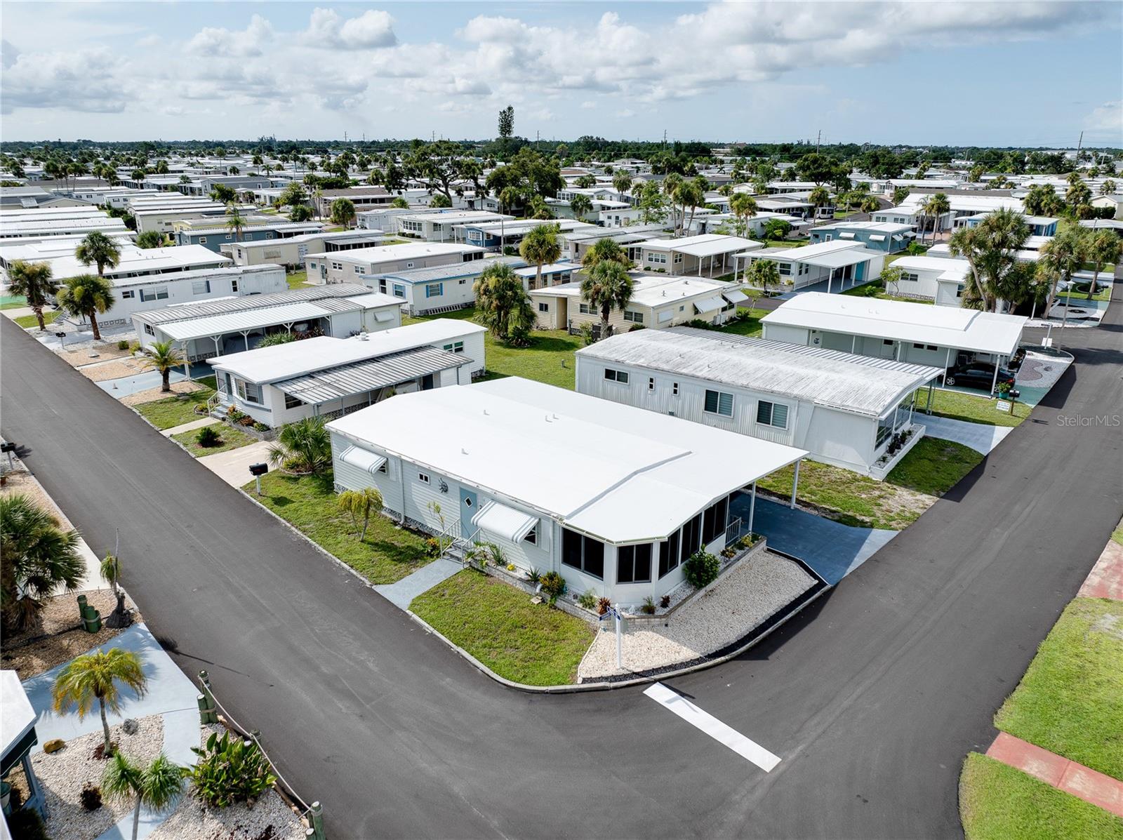 VENICE ISLE - Residential