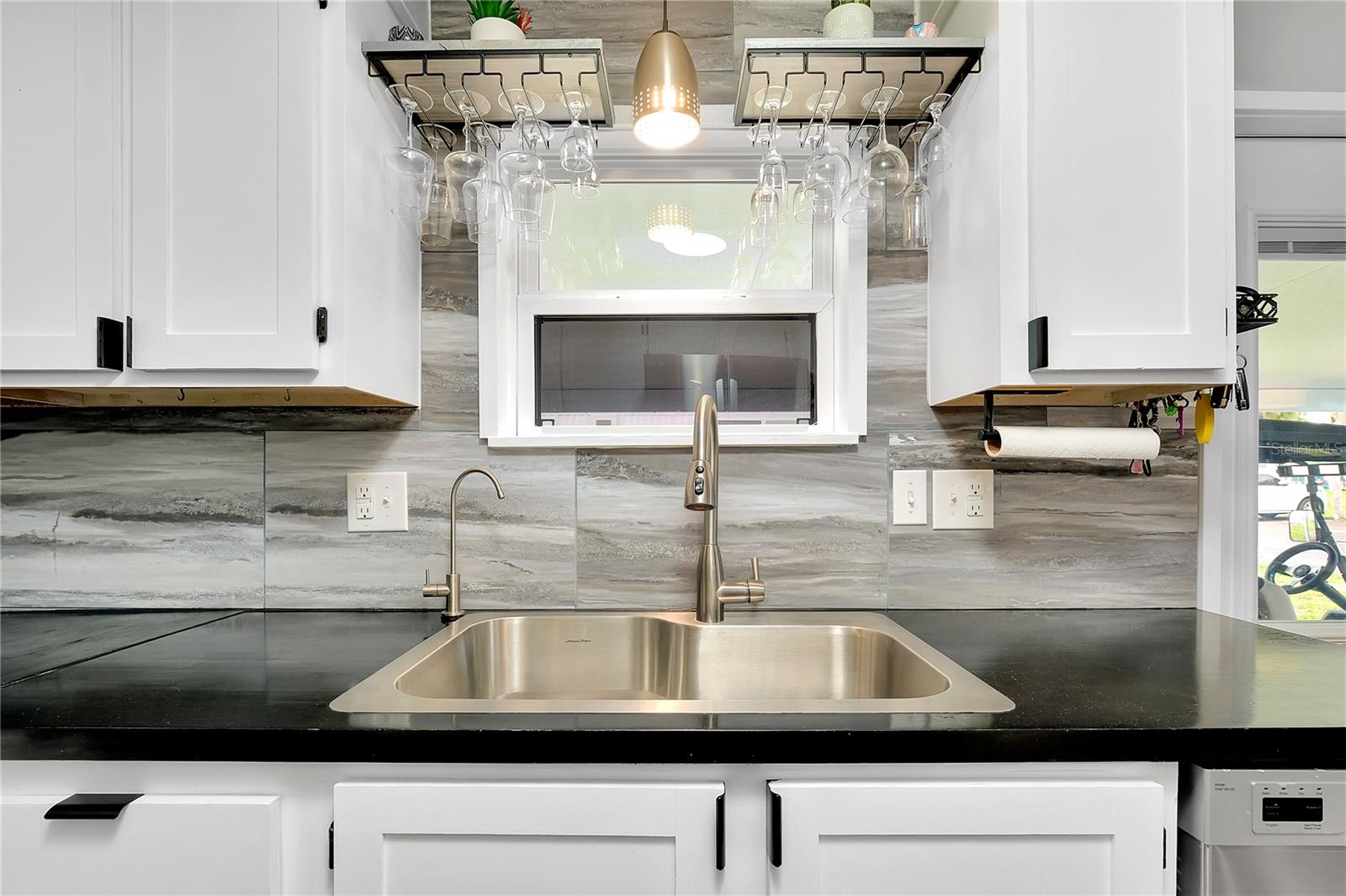 VENICE ISLE - Residential