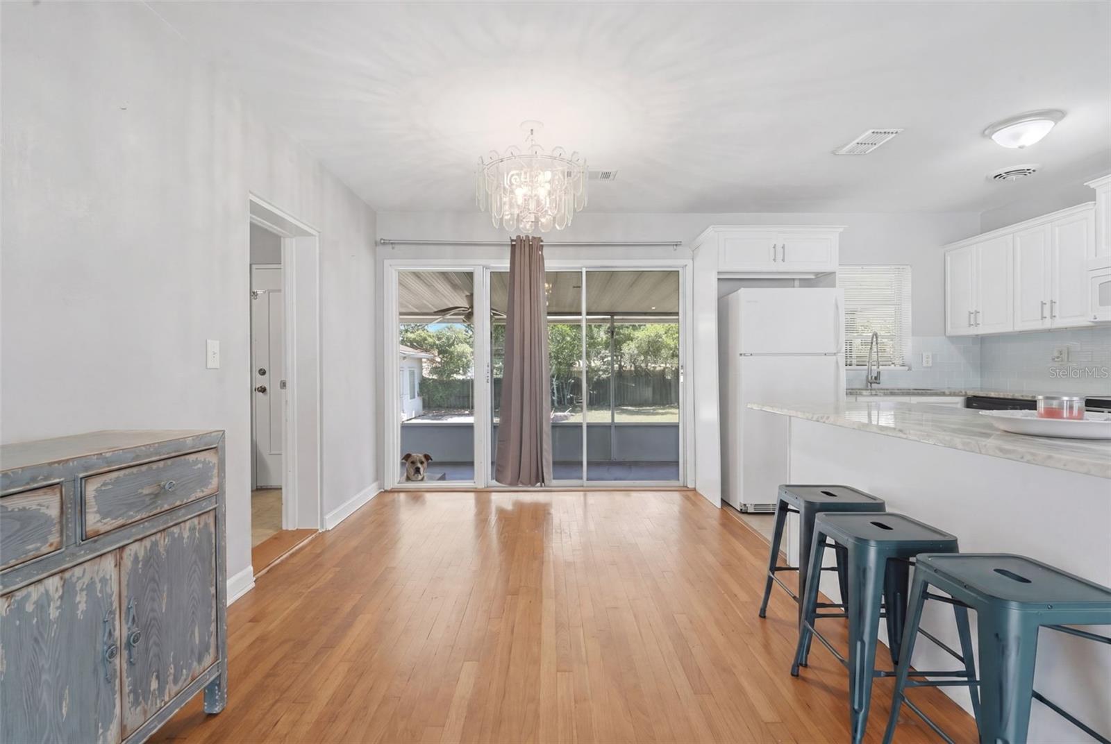 DEBARY S OF HIGHBANKS W OF 17 - Residential