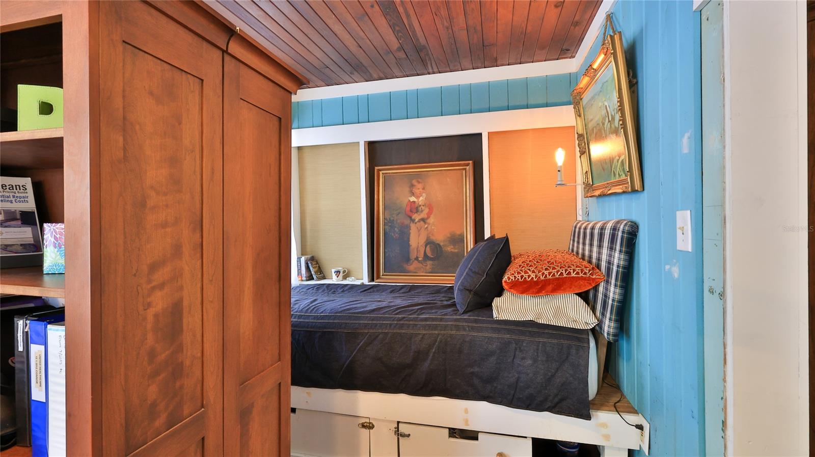 Thoburns New Smyrna Beach - Residential