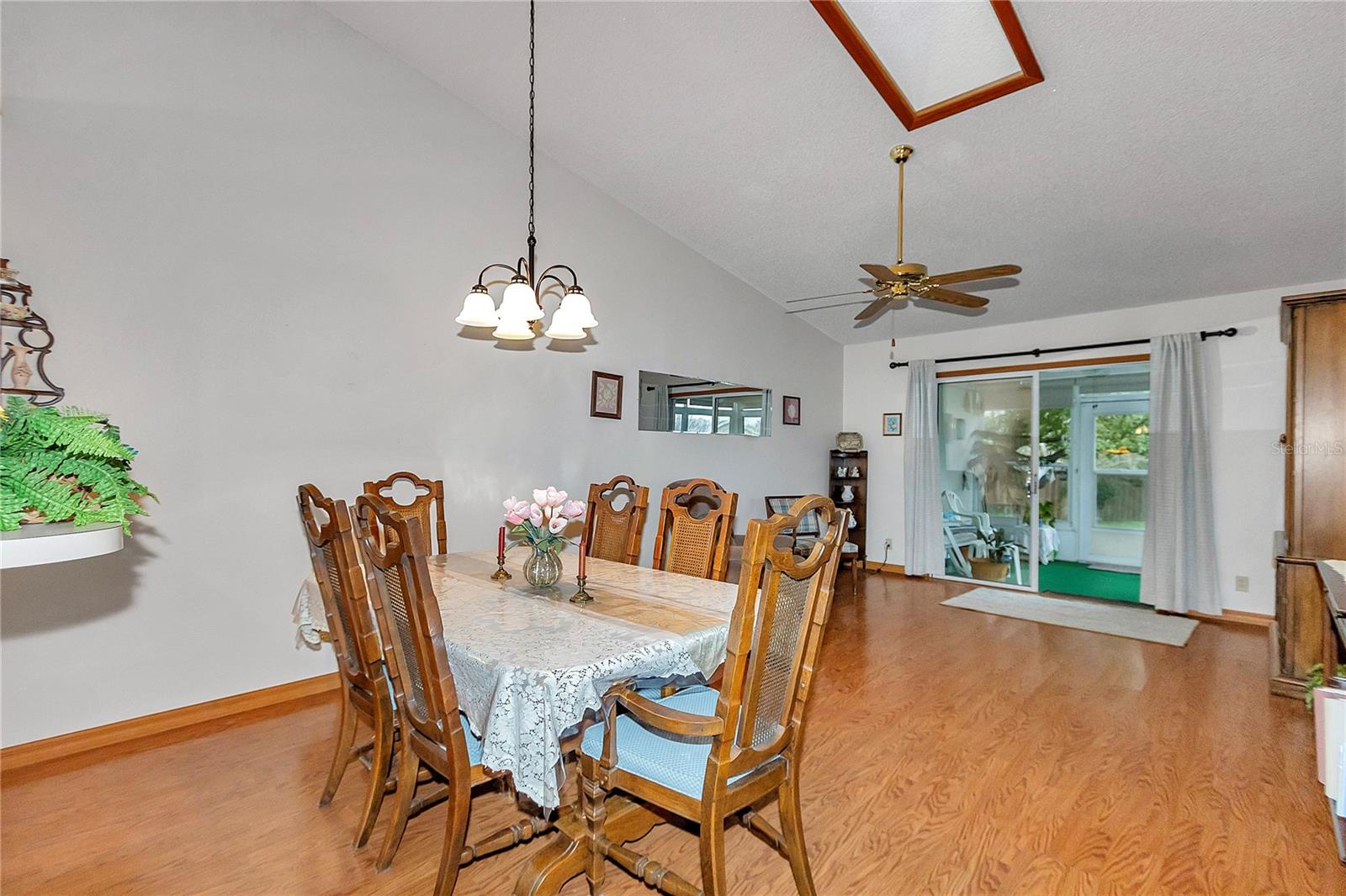 WOODLAND VILLAGES - Residential