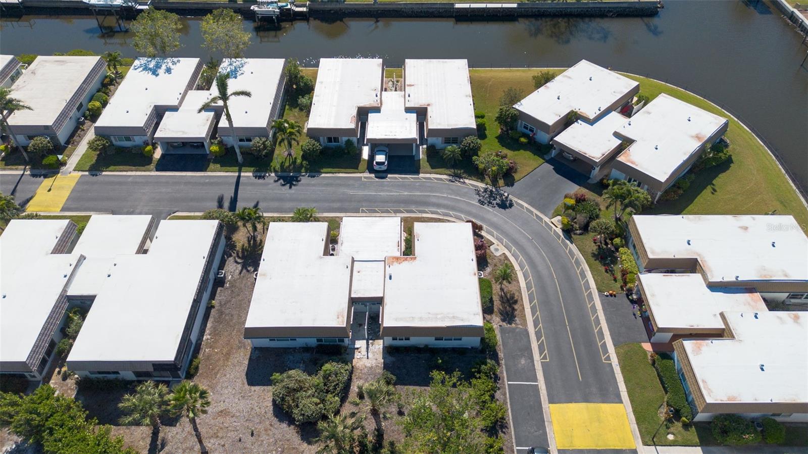 STRATHMORE RIVERSIDE III - Residential