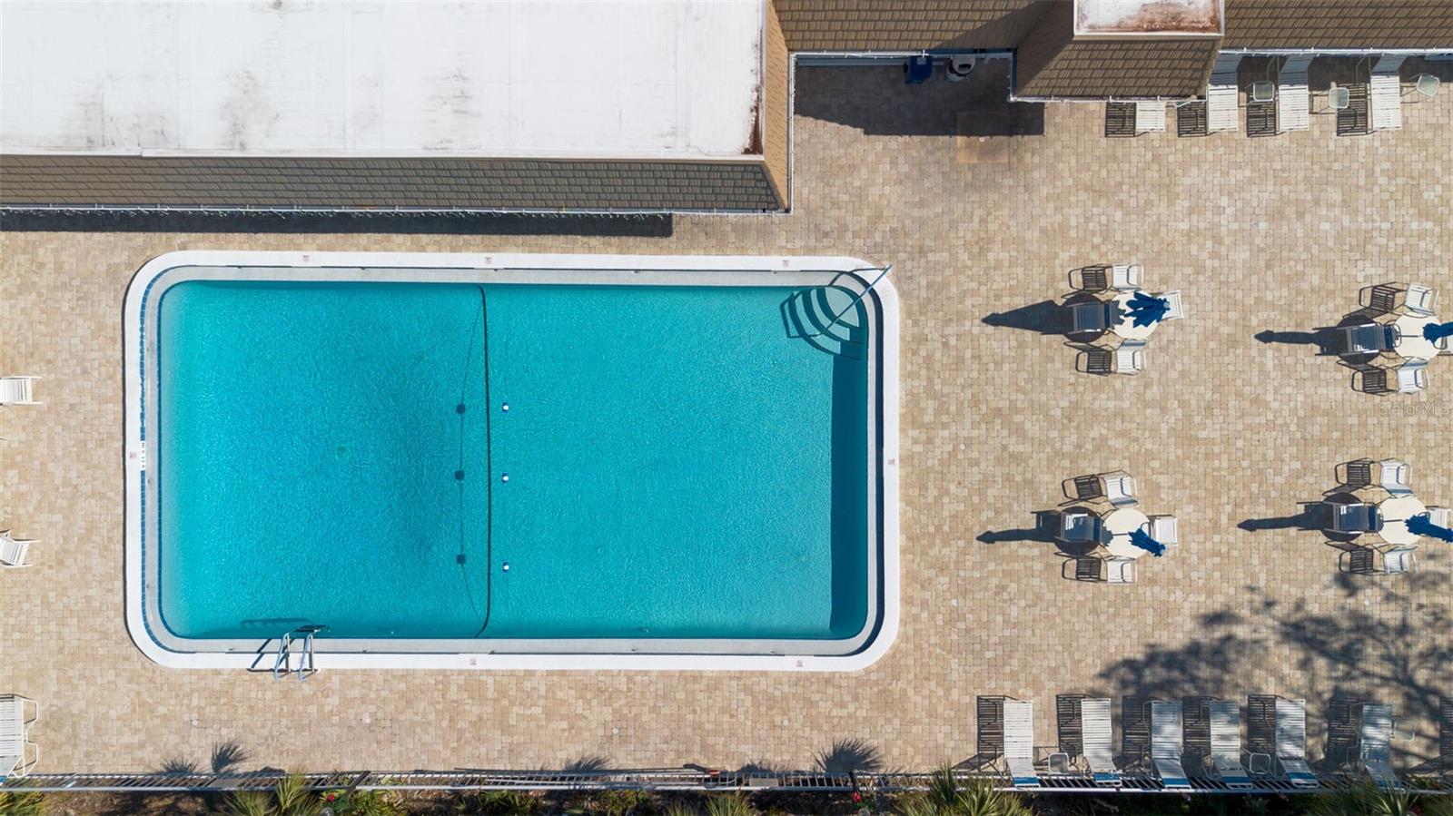 STRATHMORE RIVERSIDE III - Residential