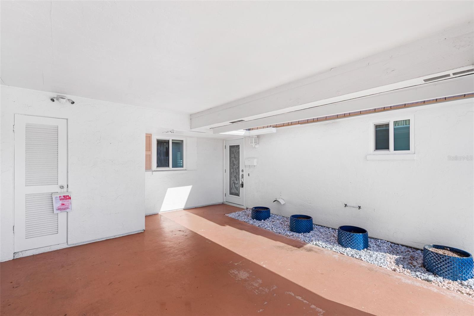 STRATHMORE RIVERSIDE III - Residential