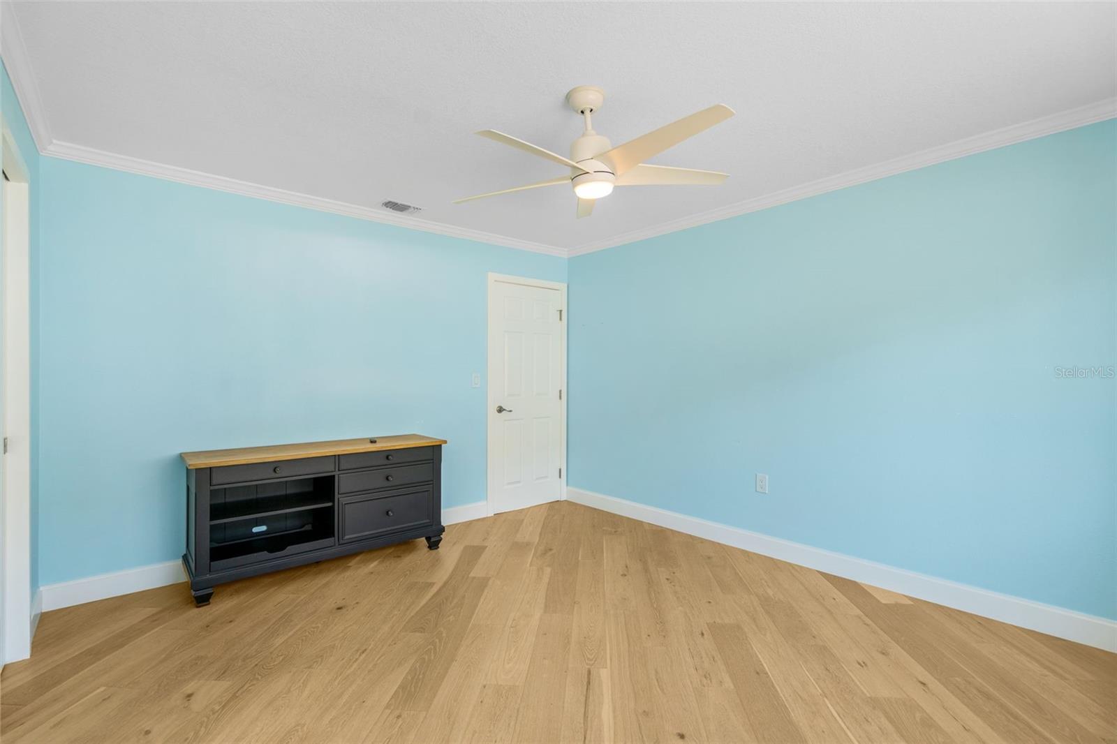 STRATHMORE RIVERSIDE III - Residential