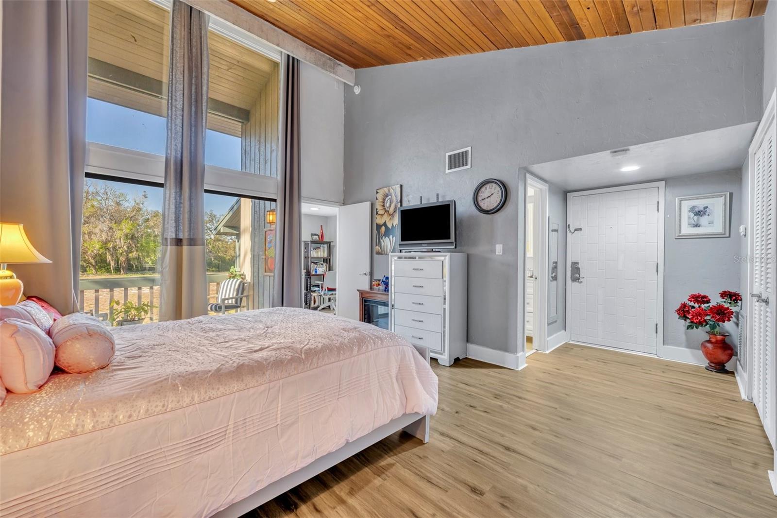 GRENELEFE - Residential