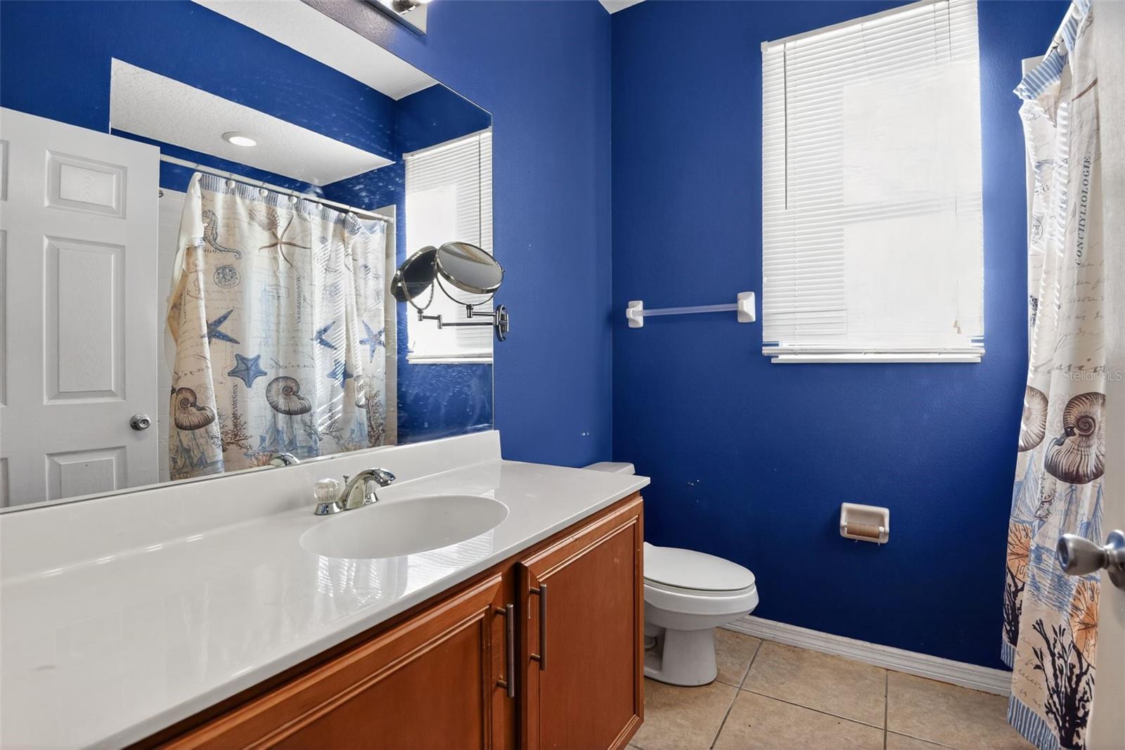 CRYSTAL COVE - Residential