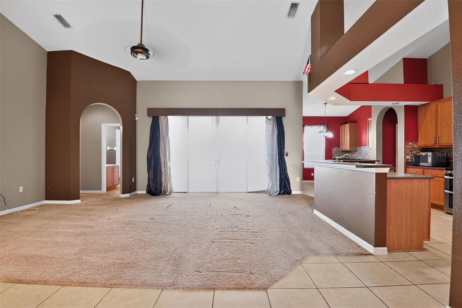 CRYSTAL COVE - Residential