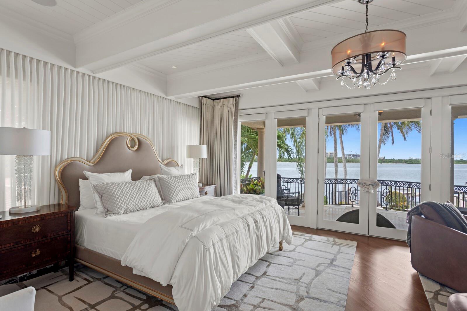 SIESTA REV OF - Residential