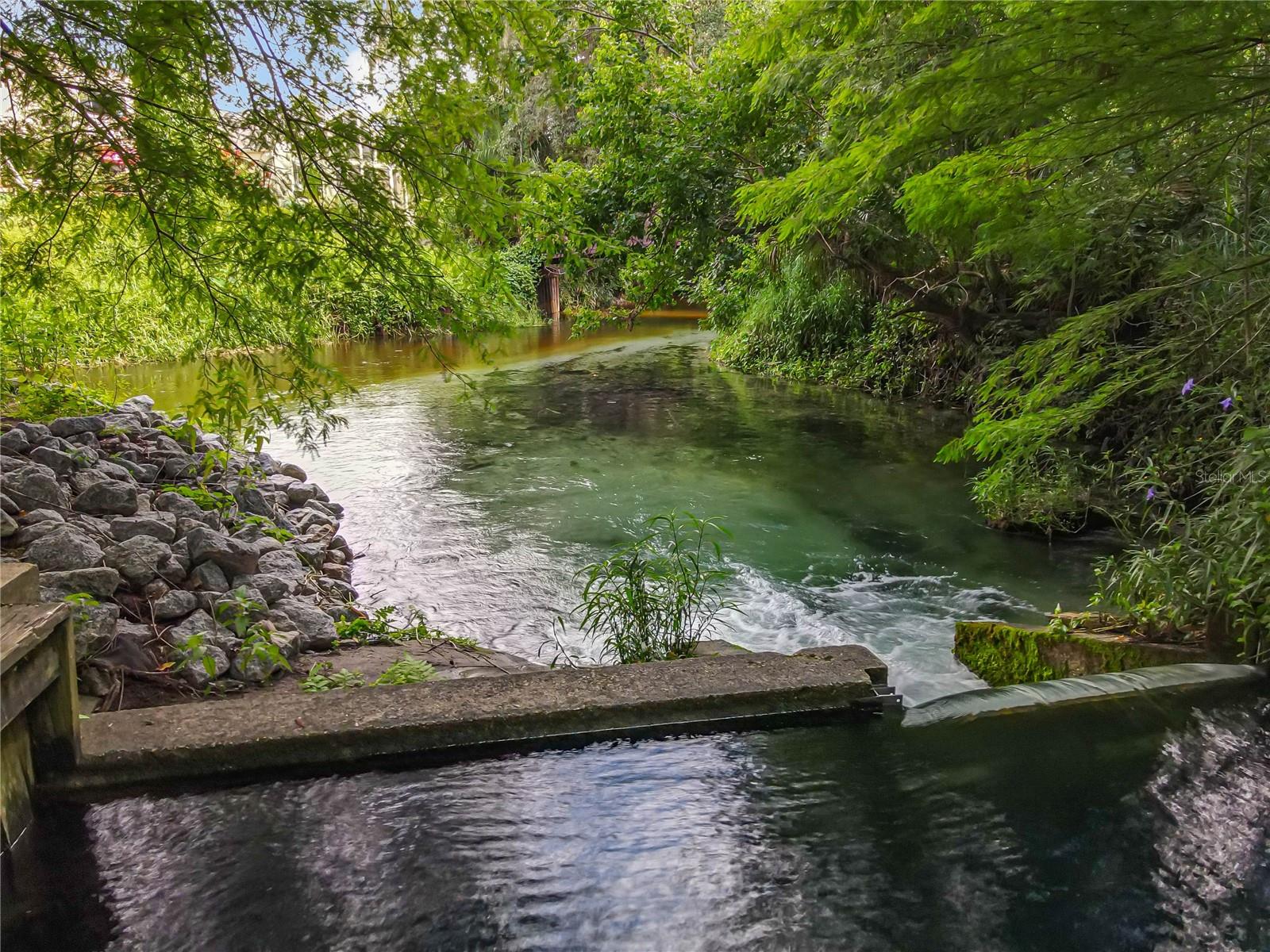 CROWN OAKS - Residential