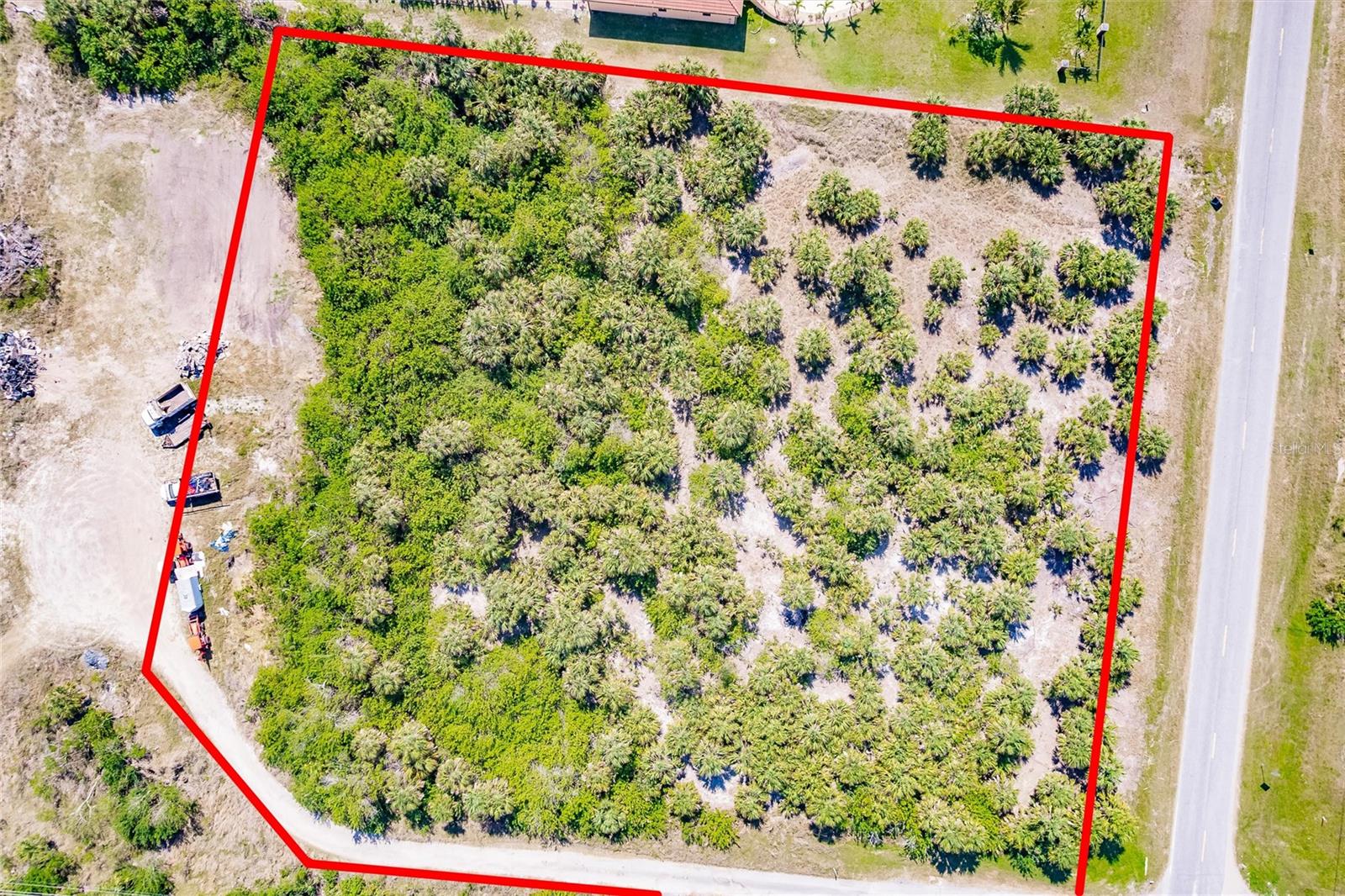 MANCHESTER ESTATES - Land