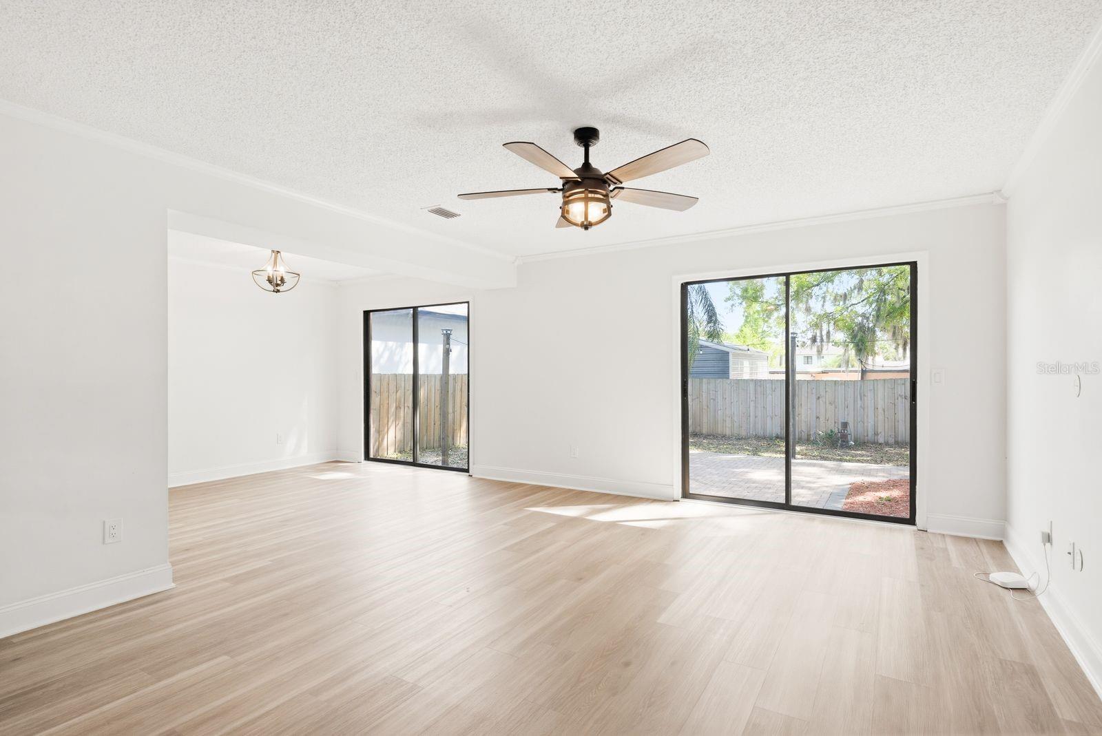 TAMPAS NORTH SIDE CNTRY CL - Residential