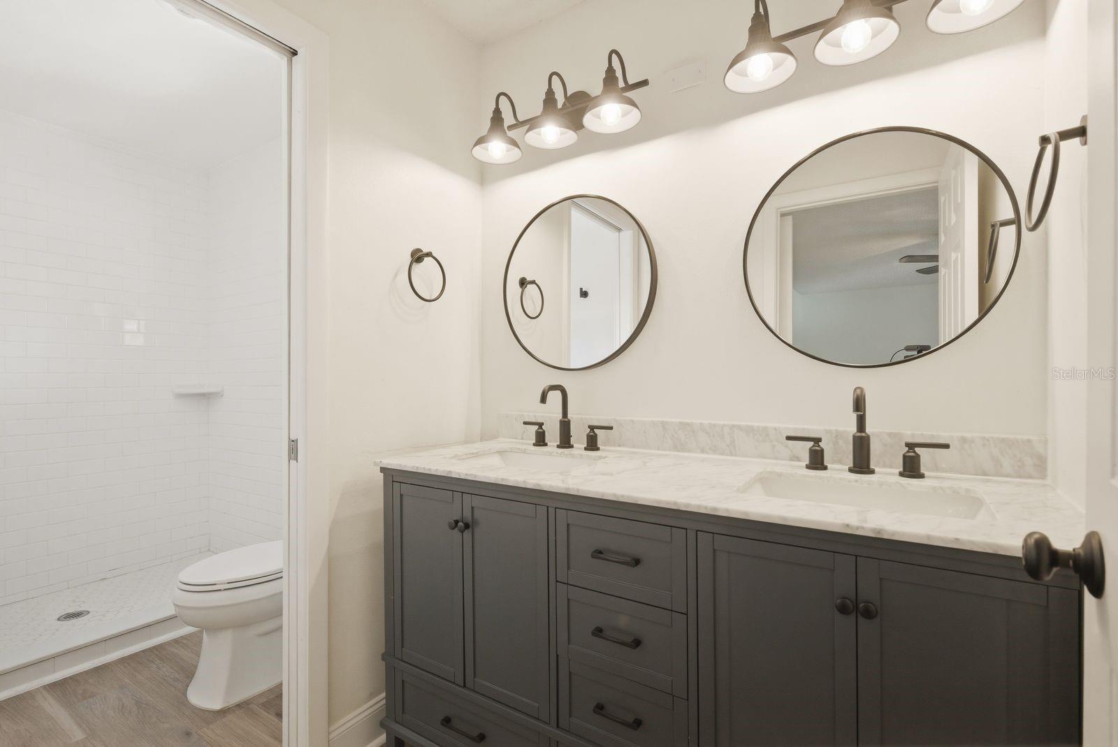 TAMPAS NORTH SIDE CNTRY CL - Residential