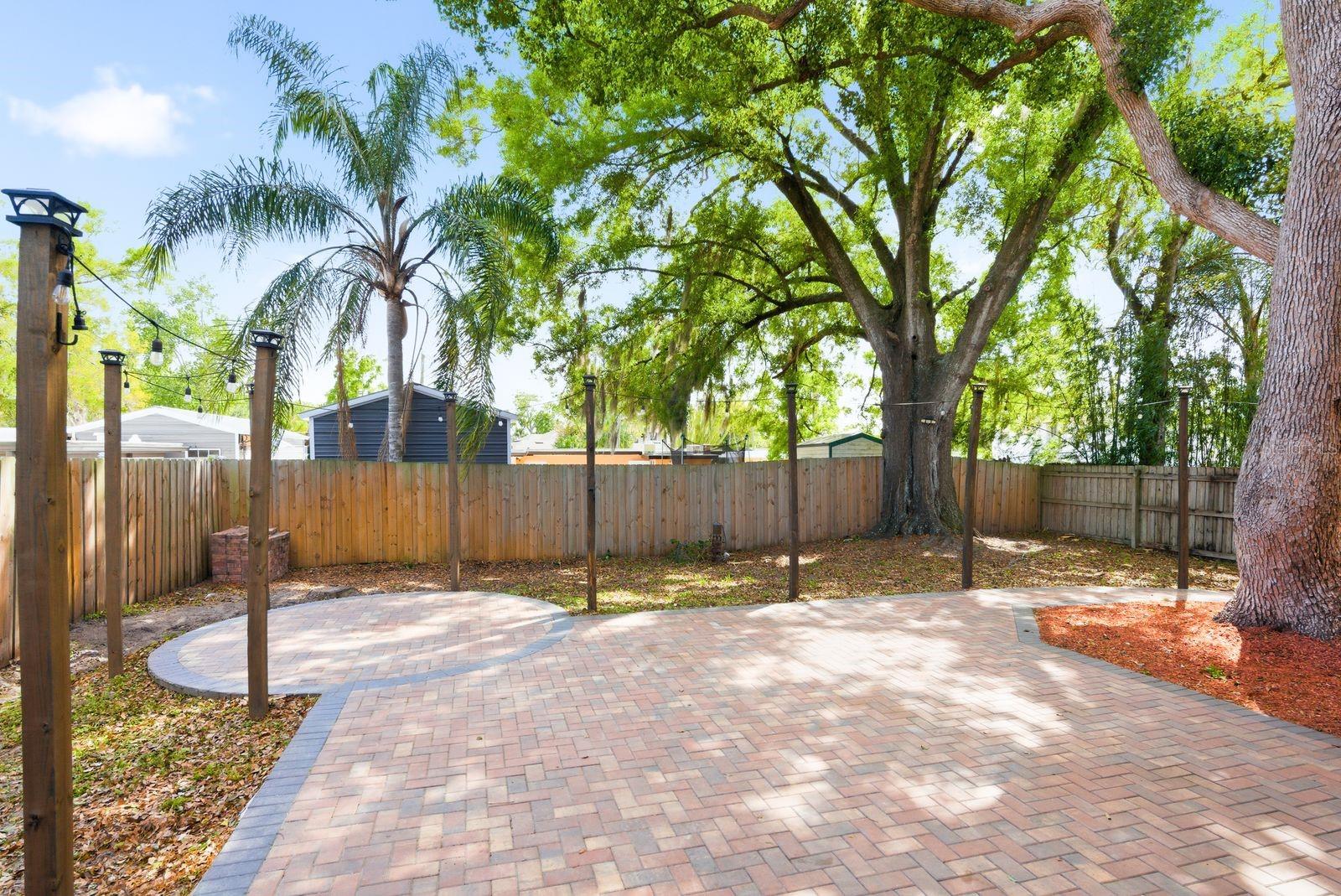 TAMPAS NORTH SIDE CNTRY CL - Residential