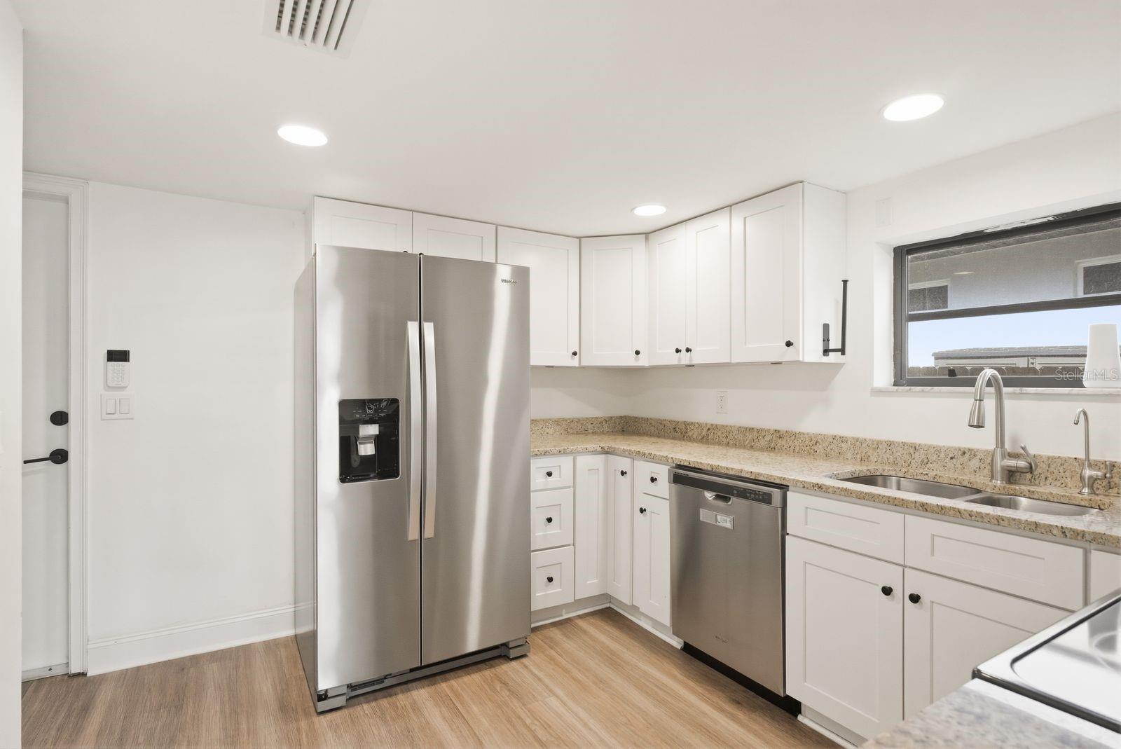 TAMPAS NORTH SIDE CNTRY CL - Residential