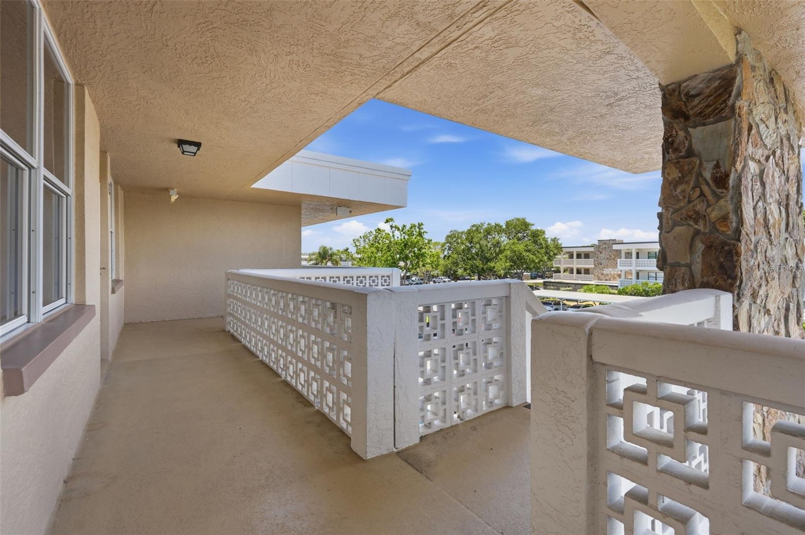 WINSTON PARK NORTHEAST - Residential