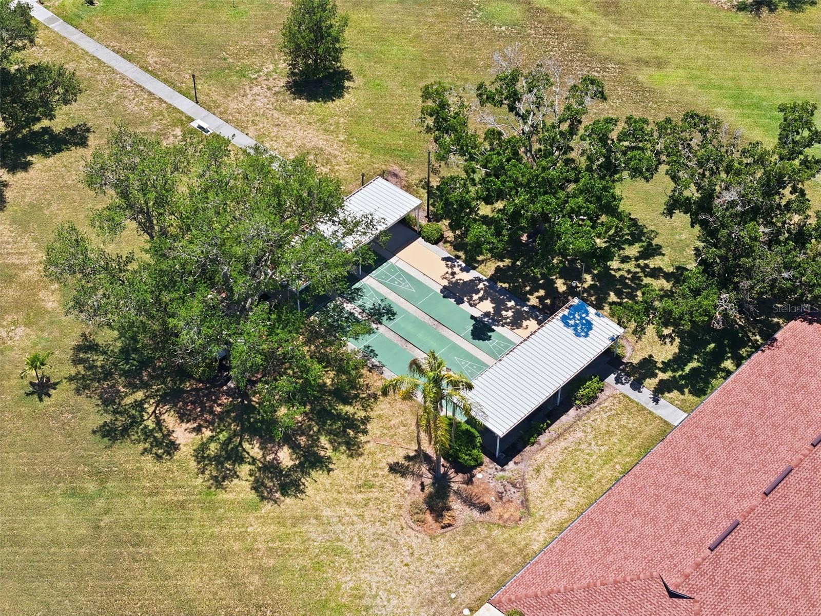 WINSTON PARK NORTHEAST - Residential