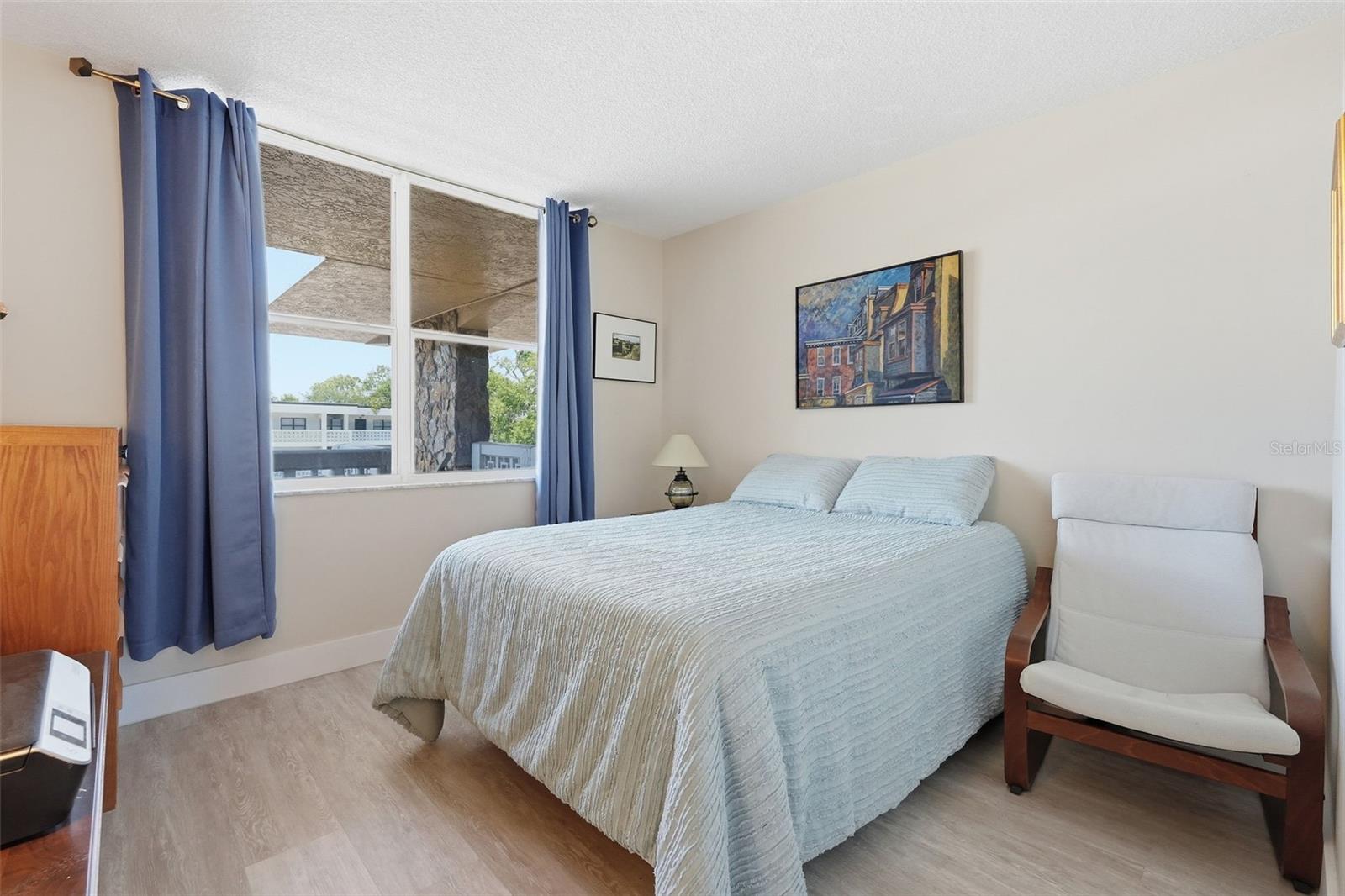 WINSTON PARK NORTHEAST - Residential