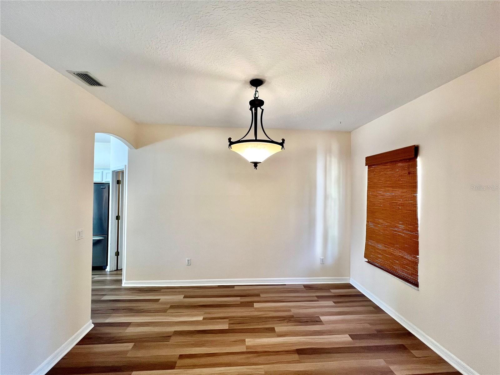 28 BUFFALO MEADOW LANE