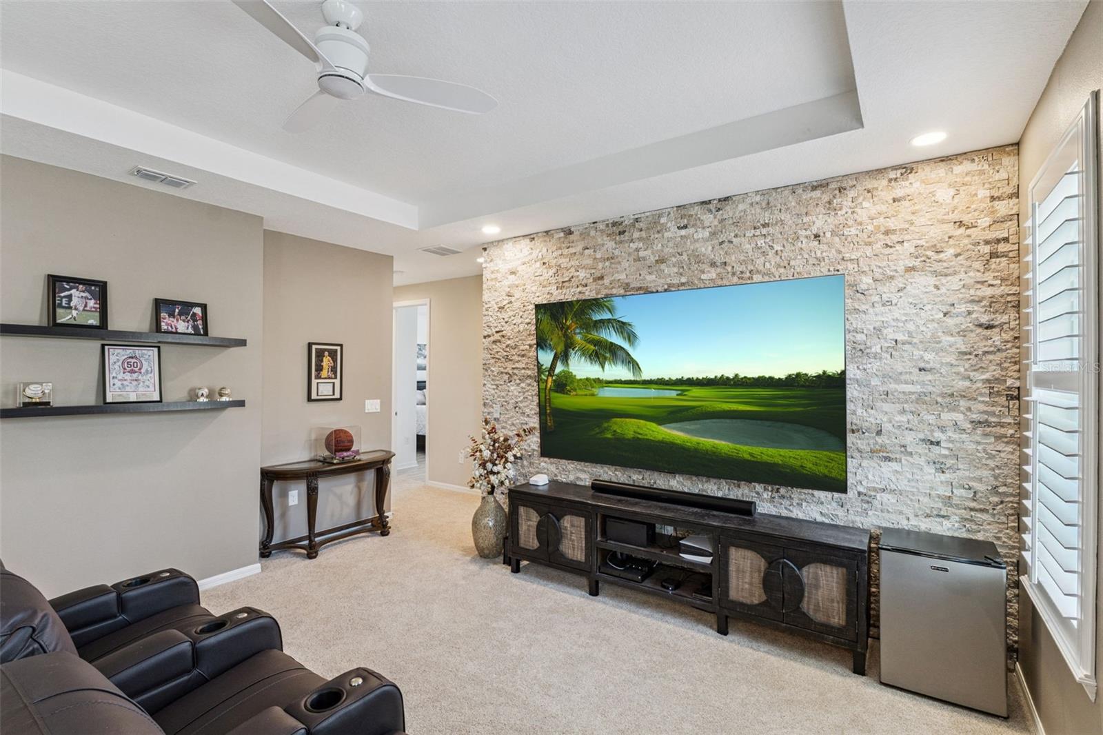 WINDING BAY II LLC - Residential