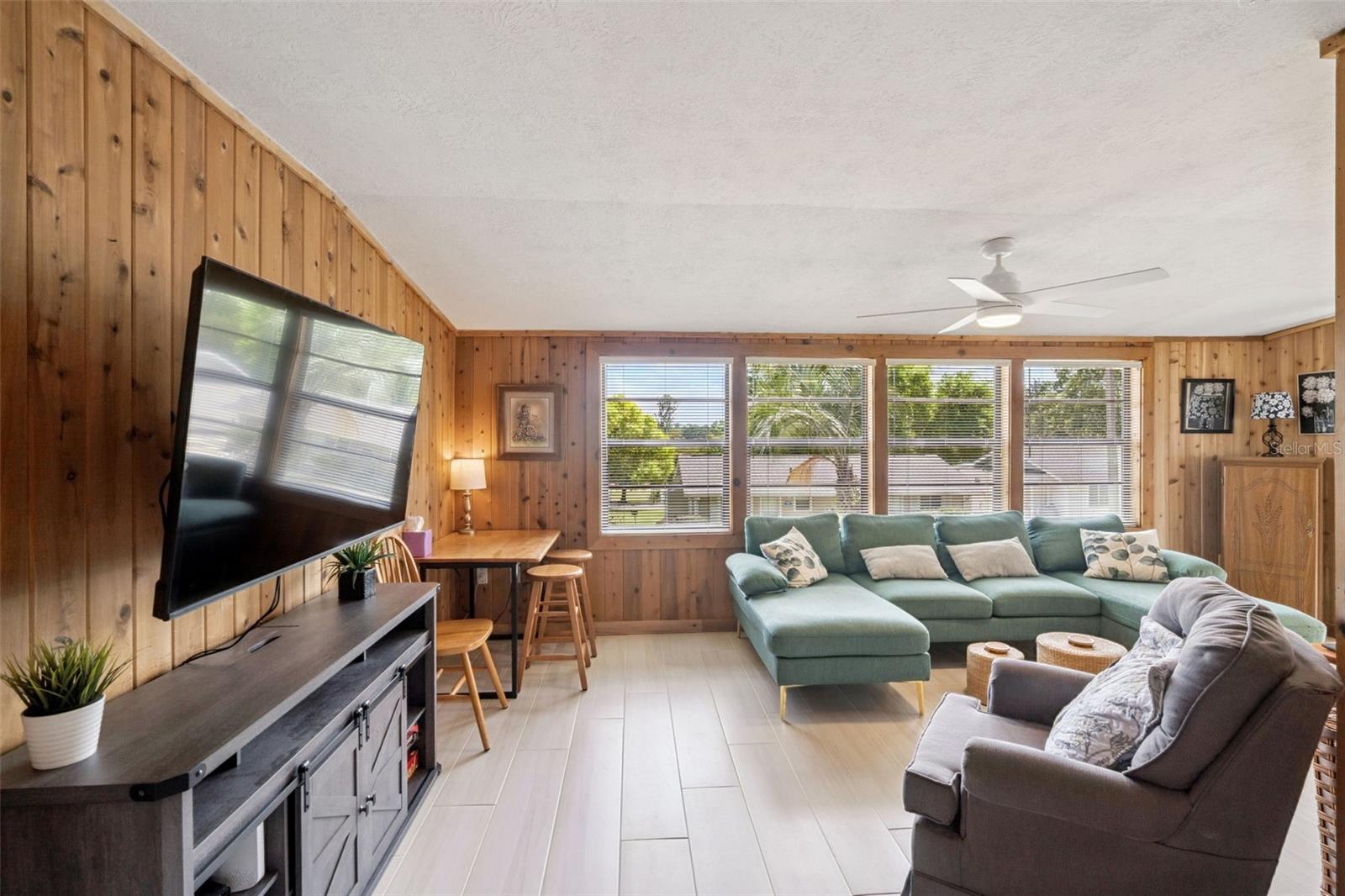 VACATION VILLAGE CONDO - Residential