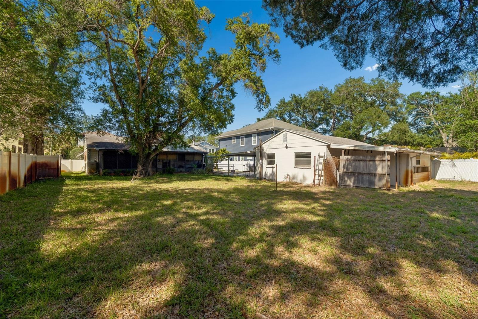 3TW | EL PRADO GARDENS - Land