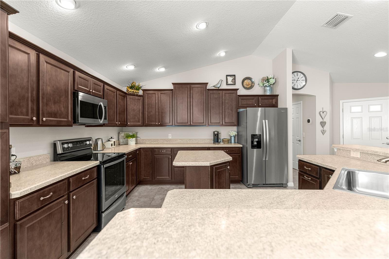 VILLAGES/MARION SOULLIERE VILL - Residential