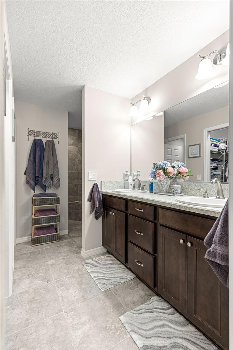 VILLAGES/MARION SOULLIERE VILL - Residential