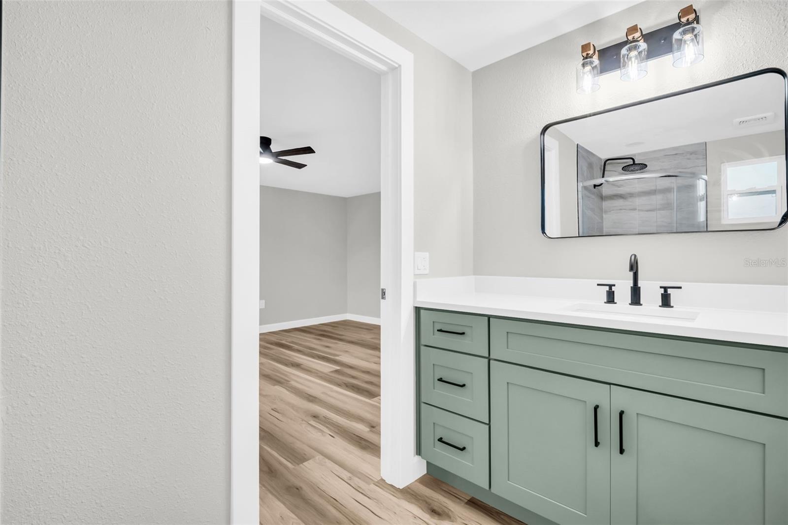 FLOR A MAR SEC C07 ADD 03 - Residential Lease