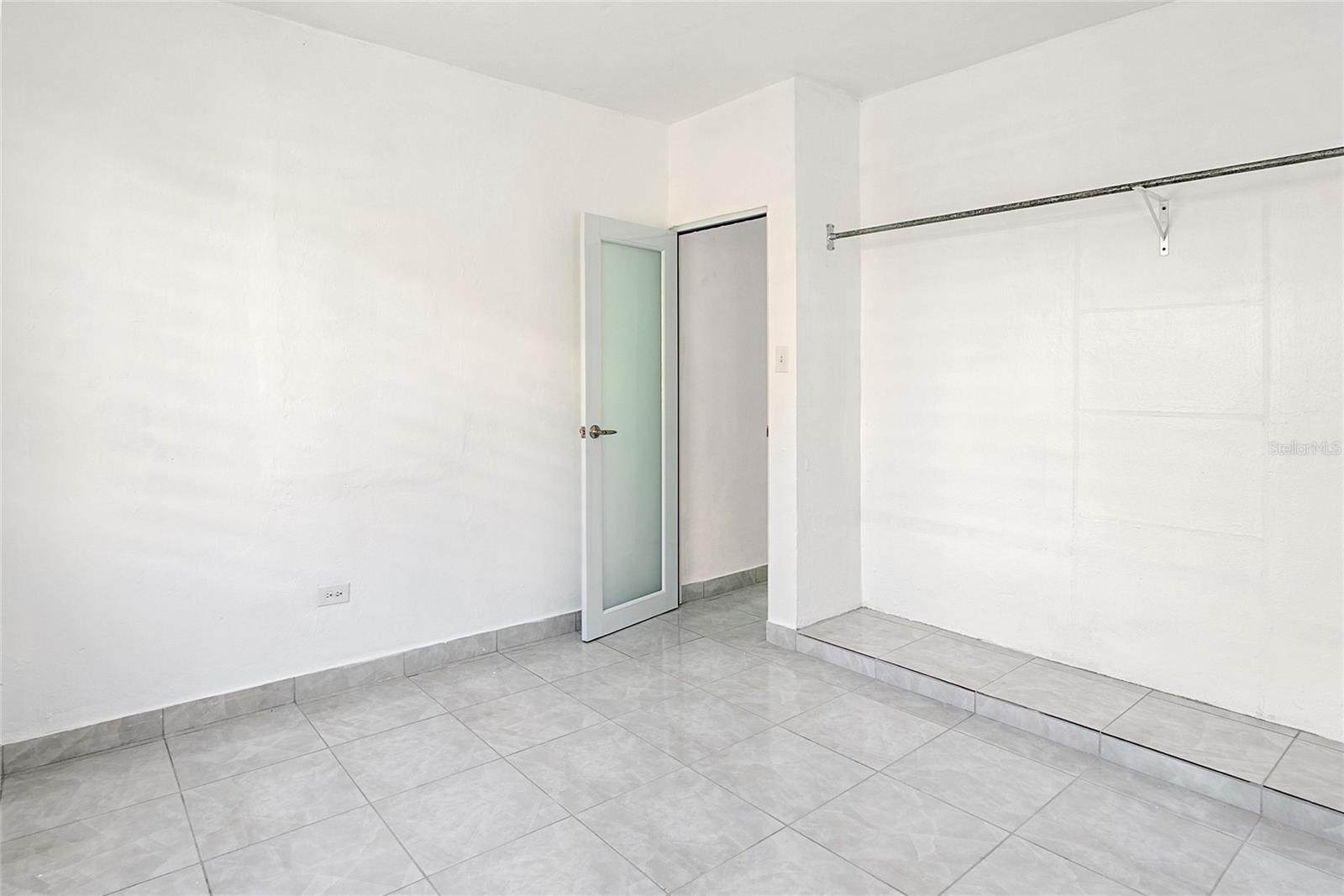 URB. PALO DE PAN - Residential