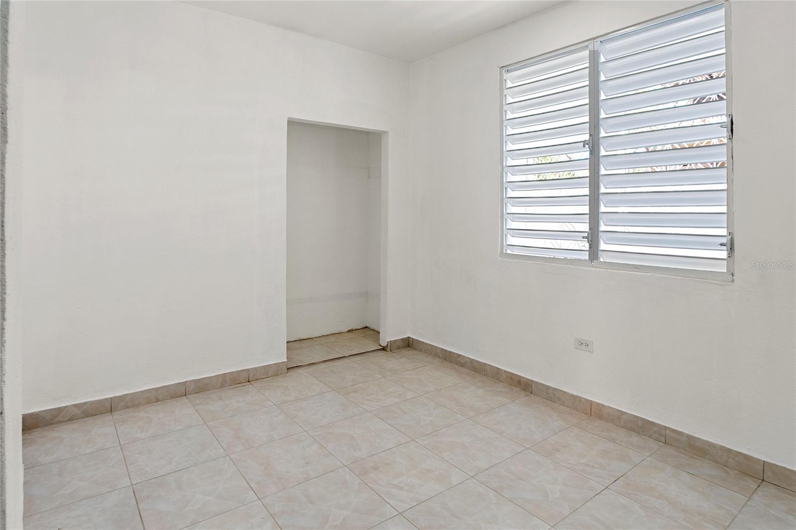 URB. PALO DE PAN - Residential