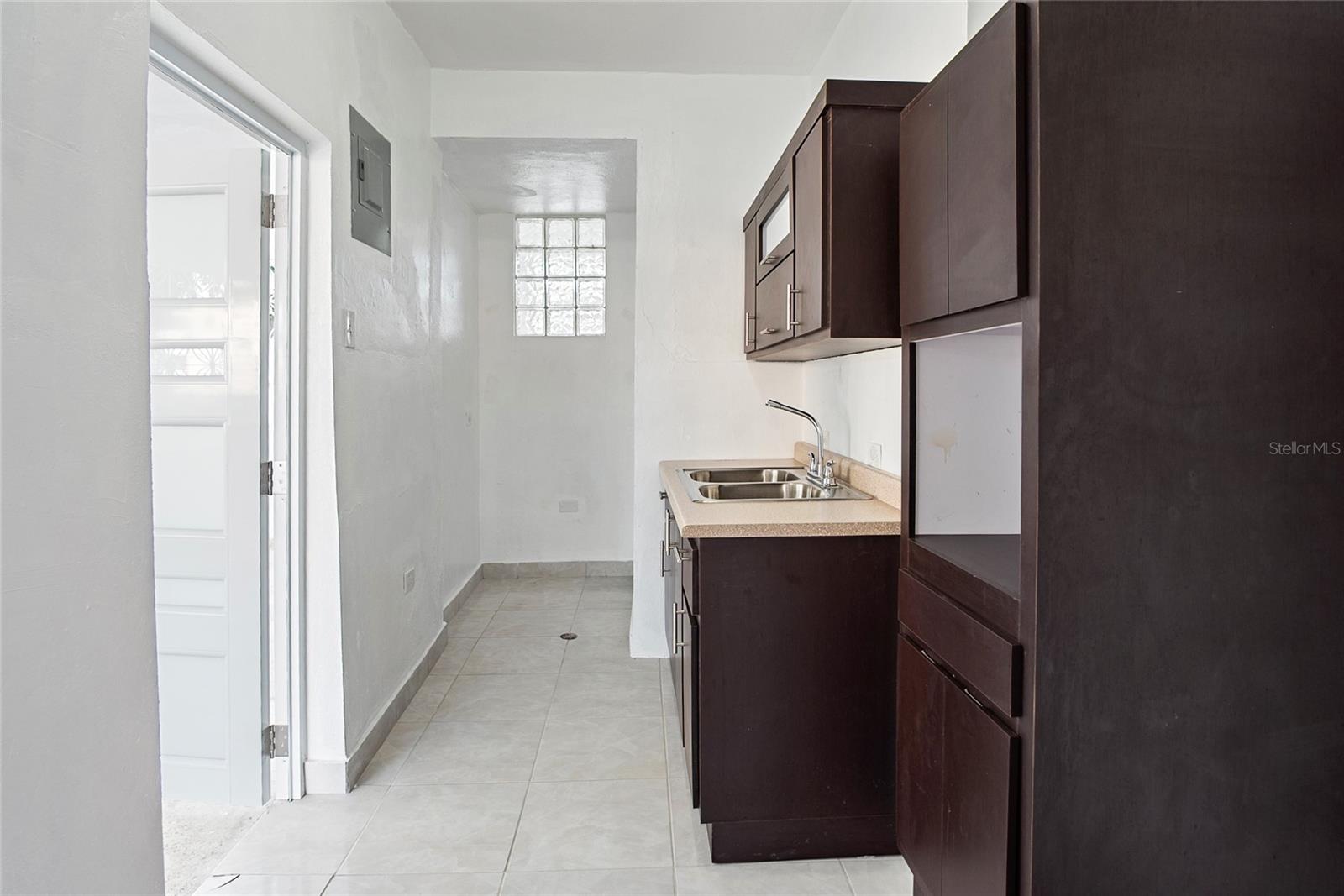 URB. PALO DE PAN - Residential