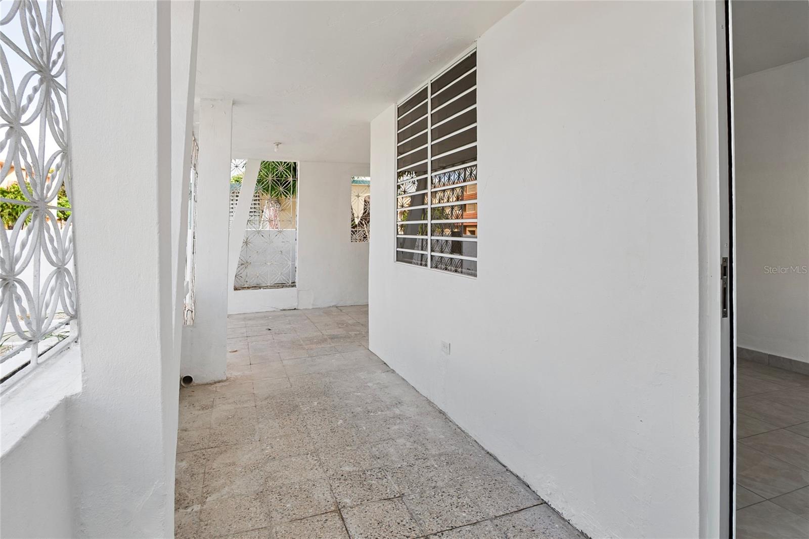 URB. PALO DE PAN - Residential