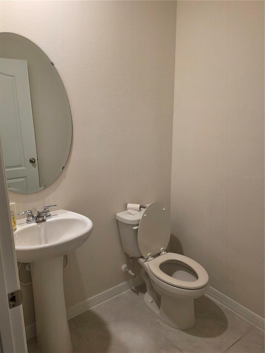 SUMMERLY PH 2 - Residential Lease