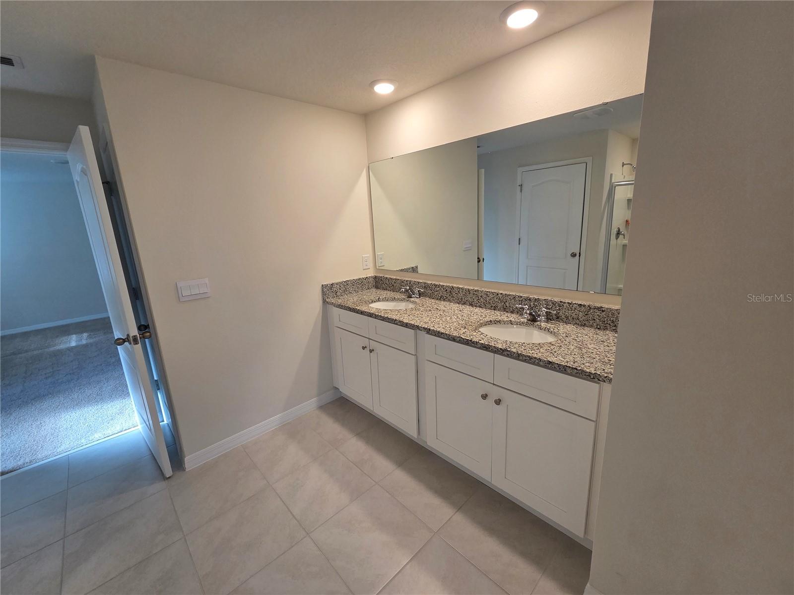 SUMMERLY PH 2 - Residential Lease