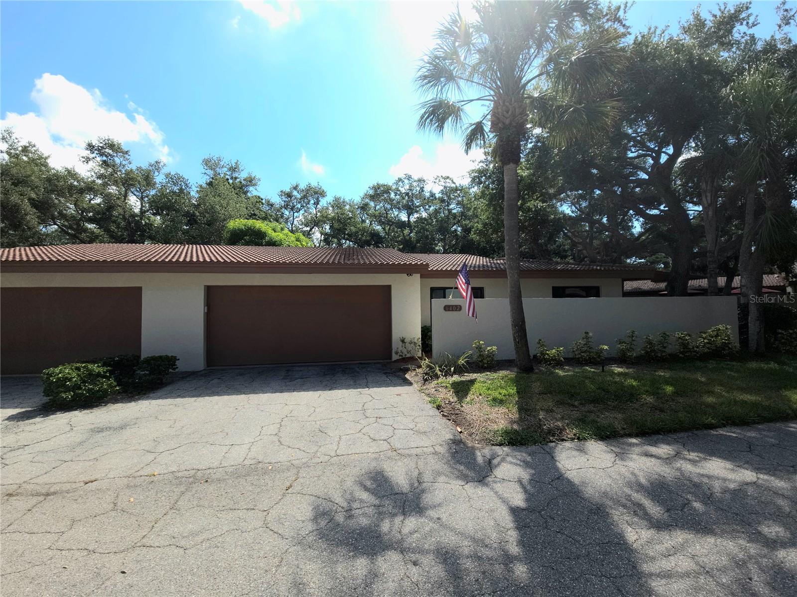 6402 MEADOWLARK LN