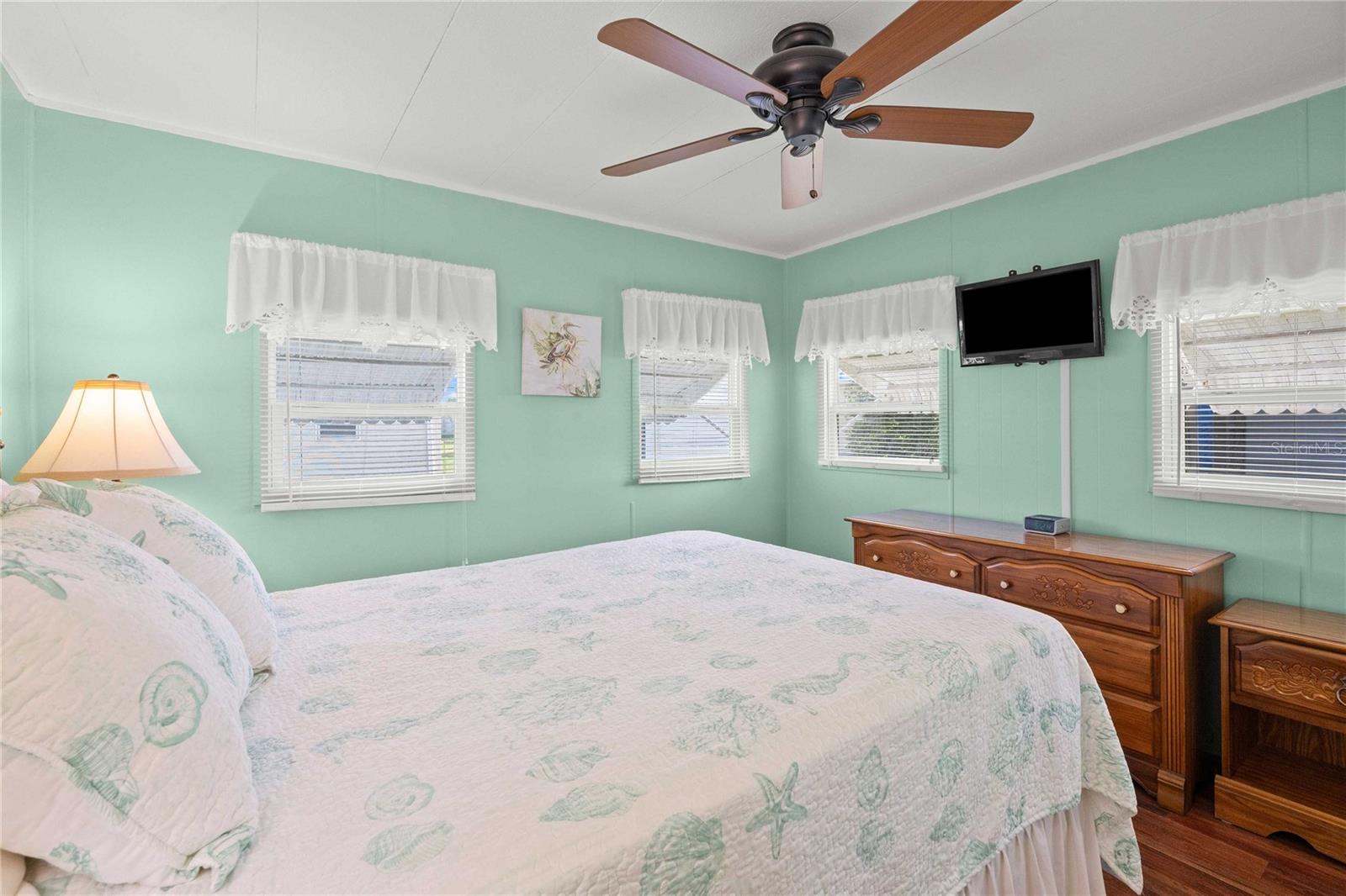 BETMAR ACRES - Residential