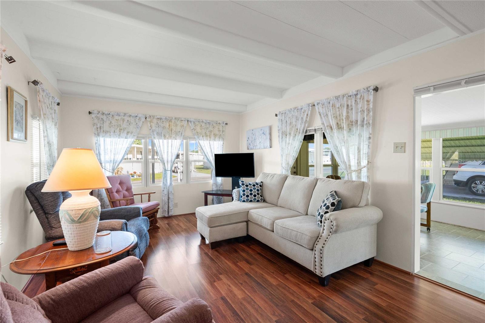 BETMAR ACRES - Residential