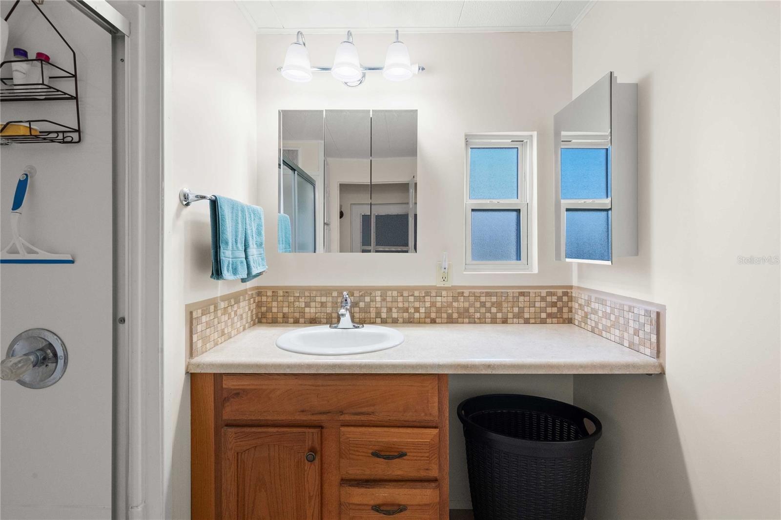 BETMAR ACRES - Residential