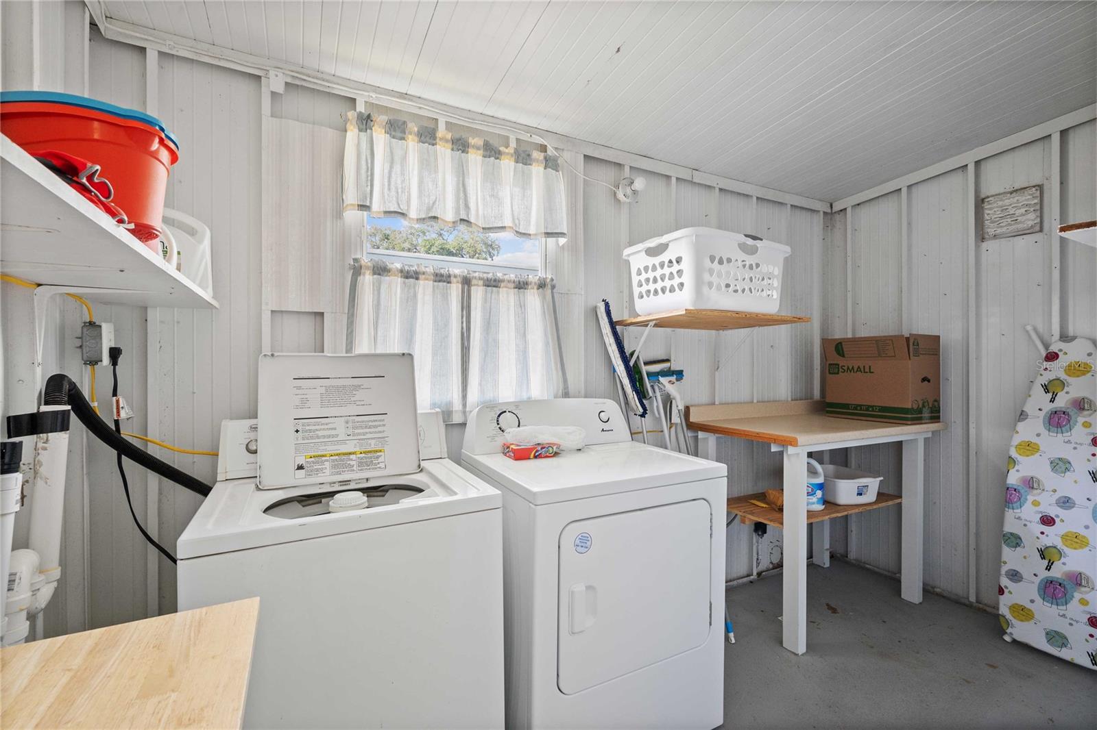 BETMAR ACRES - Residential