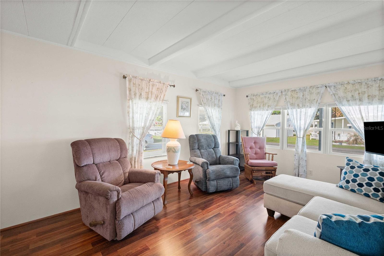 BETMAR ACRES - Residential