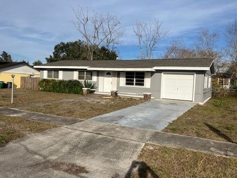 Photo of 2381 Fairgren Avenue, Deltona, FL 32738 (MLS # O6403333)