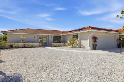 Photo of 3 Dover Drive, Englewood, FL 34223 (MLS # D6146041)