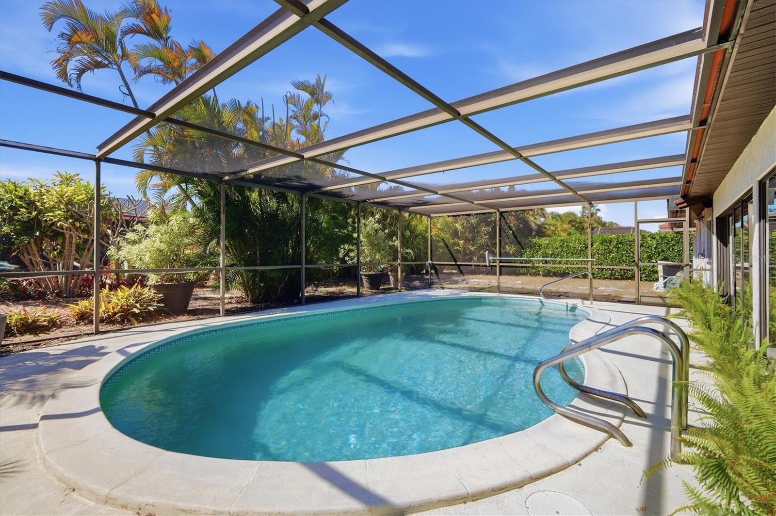 ENGLEWOOD ISLES SUB - Residential