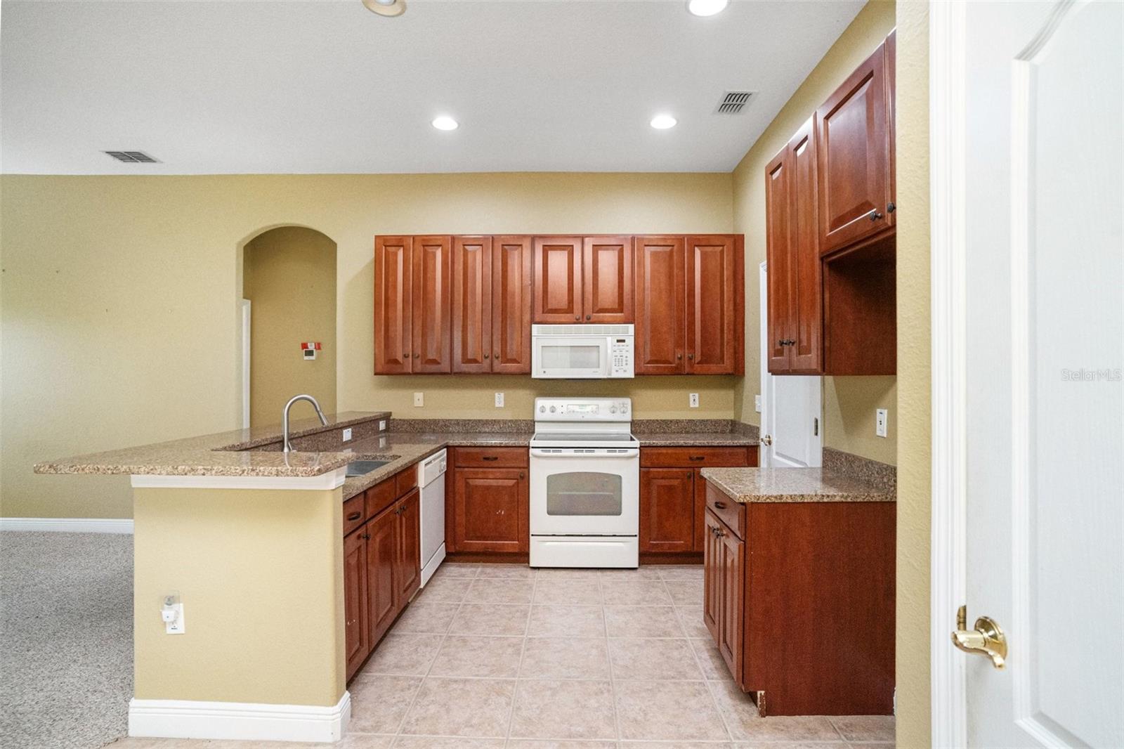 TAMPA BAY GOLF & TENNIS CLUB PH 05C - Residential