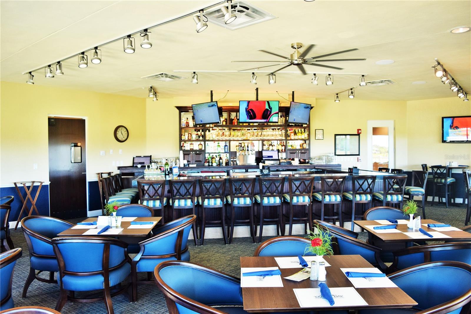 TAMPA BAY GOLF & TENNIS CLUB PH 05C - Residential