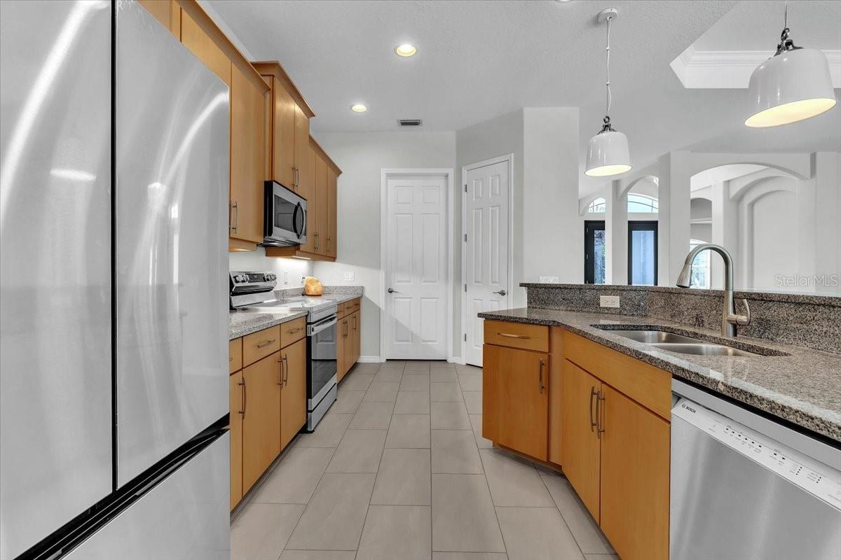 TWIN RIVERS PH IV - Residential