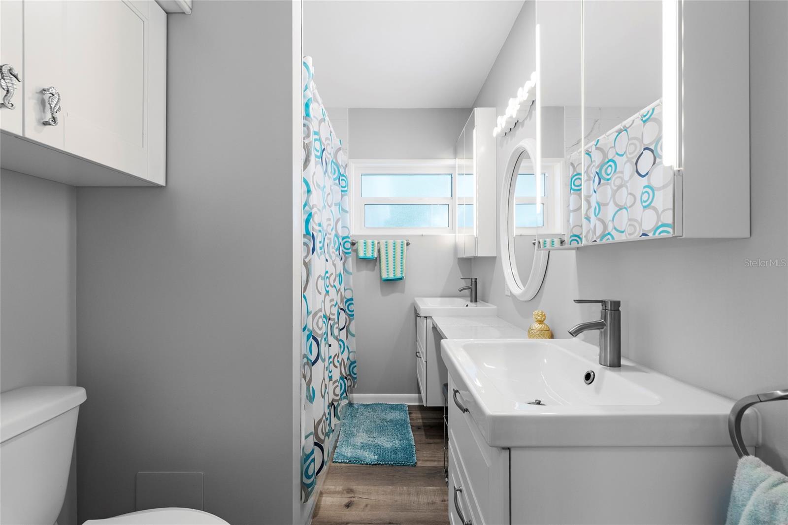 TROPICAL HARBOR SEC 1 - Residential