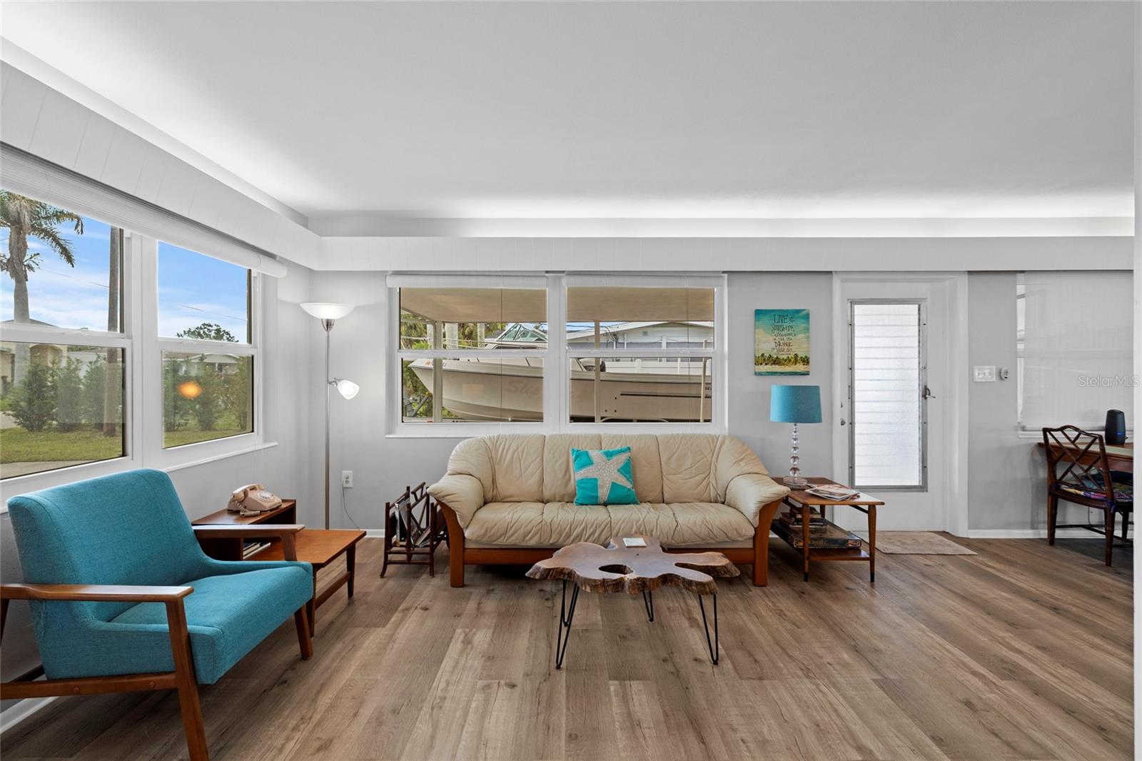 TROPICAL HARBOR SEC 1 - Residential